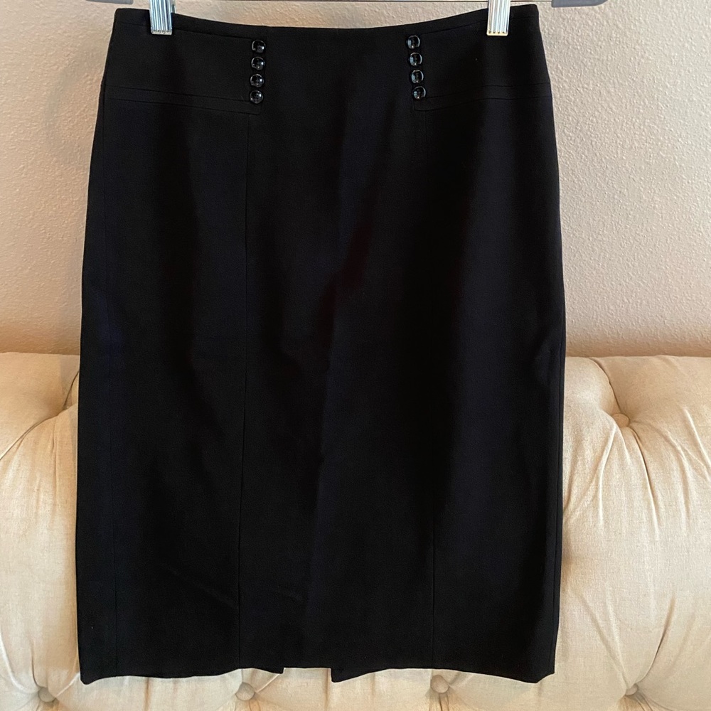 White House Black Market Skirt